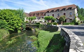Logis Hotels - Auberge De L'Ile - Hotel 3 Etoiles Et Restaurant