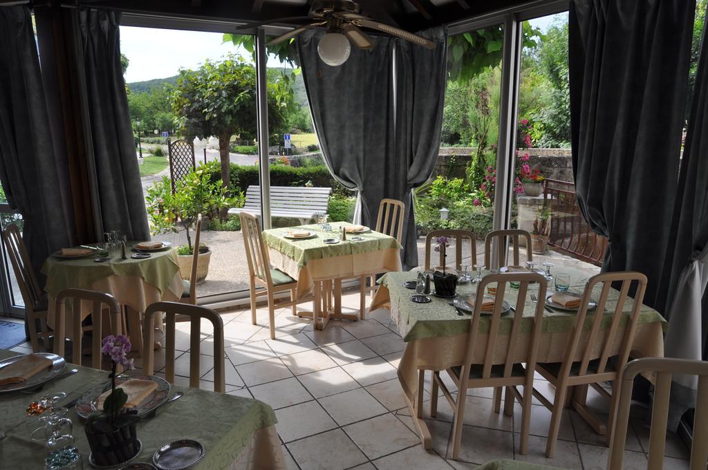 Logis Hotels - Auberge De L'Ile - Hotel 3 Etoiles Et Restaurant Creysse  Buitenkant foto