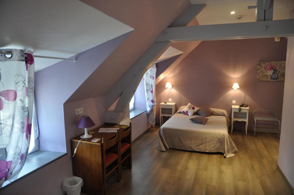 Logis Hotels - Auberge De L'Ile - Hotel 3 Etoiles Et Restaurant Creysse  Buitenkant foto