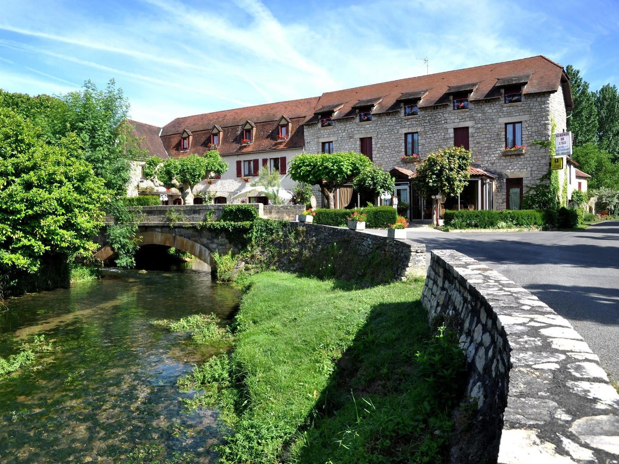 Logis Hotels - Auberge De L'Ile - Hotel 3 Etoiles Et Restaurant Creysse  Buitenkant foto
